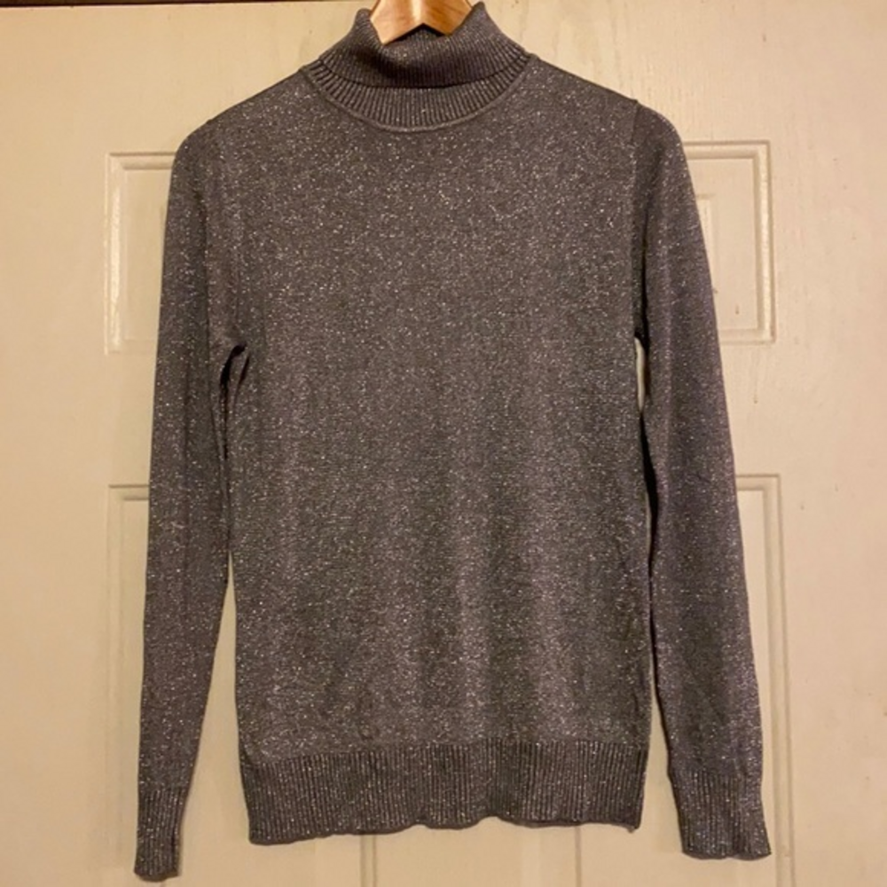 Joseph A‎ sweater